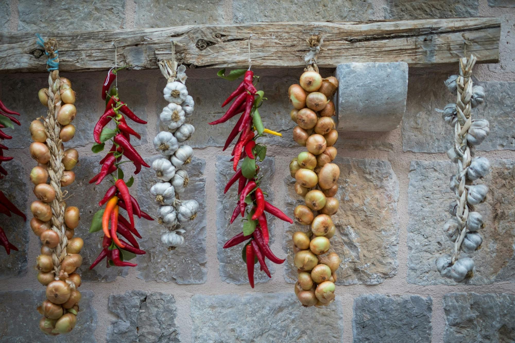 Orašac and Ljubač Villages Tour with Local Delicacy Tastings