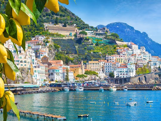 Passeio de barco em Amalfi e Positano