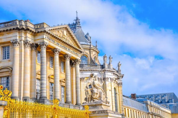 Bezoek aan het Paleis van Versailles met gids vanuit Parijs en optionele tuinen