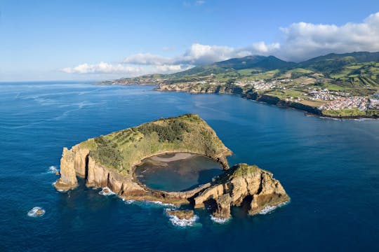 Całodniowa wycieczka obserwacyjna z lunchem i snorkelingiem w Princess Ring