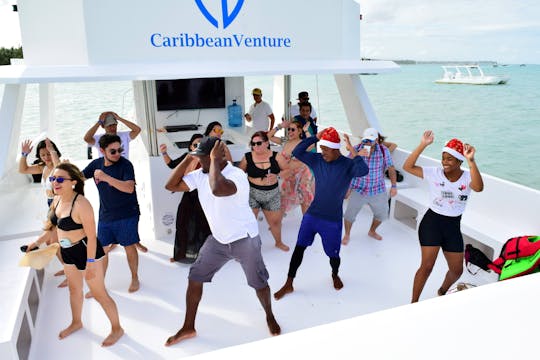 Punta Cana Mountain Safari Tour con Party Boat Cruise