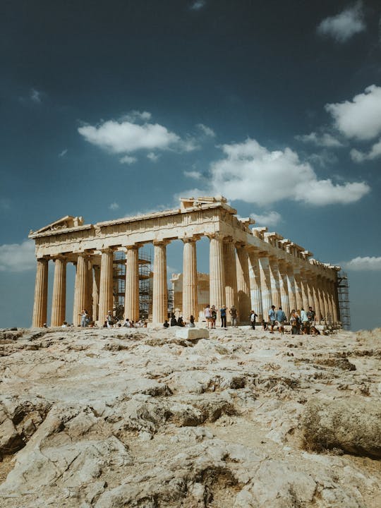 Excursão a pé com áudio autoguiada pelas histórias ocultas da Acrópole