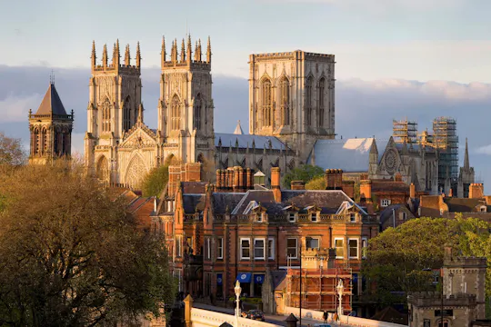 York Minster Cathedral to Stonegate audio self-guided walking tour