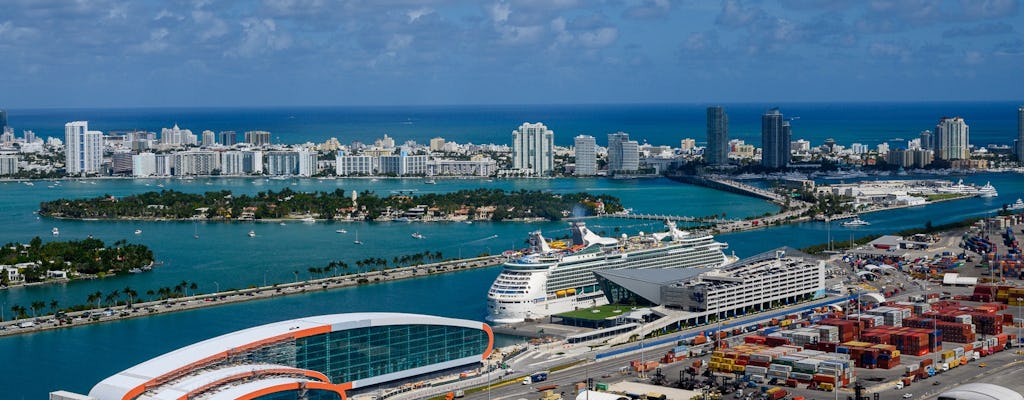 Vistas do oceano e da cidade passeio de helicóptero de 1 hora saindo de Fort Lauderdale