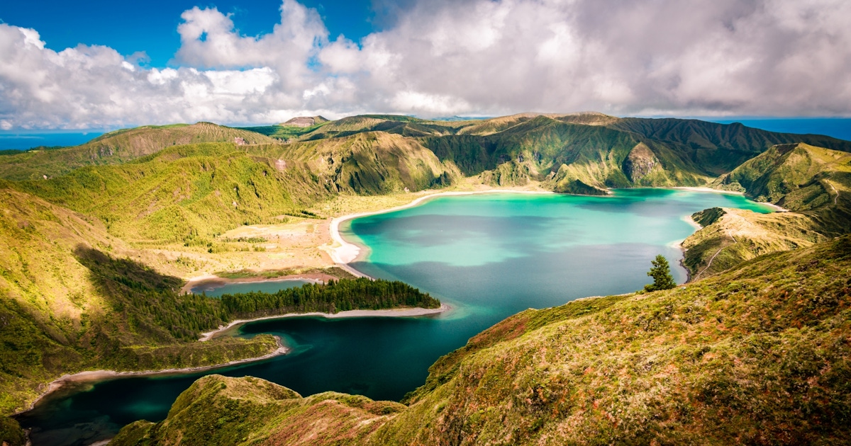 Lagoa do Fogo tours and activities Lagoa do Fogo tours and activities