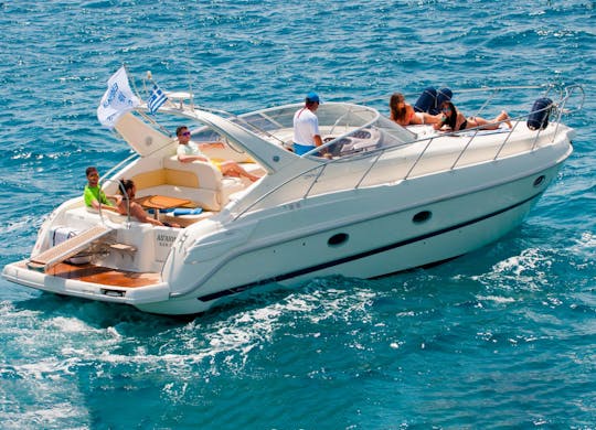 Mirabello-bukten privat båttur med VIP-yacht