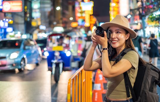 Bangkok tuk-tuk nachttour met straatvoedselmaaltijd in Chinatown