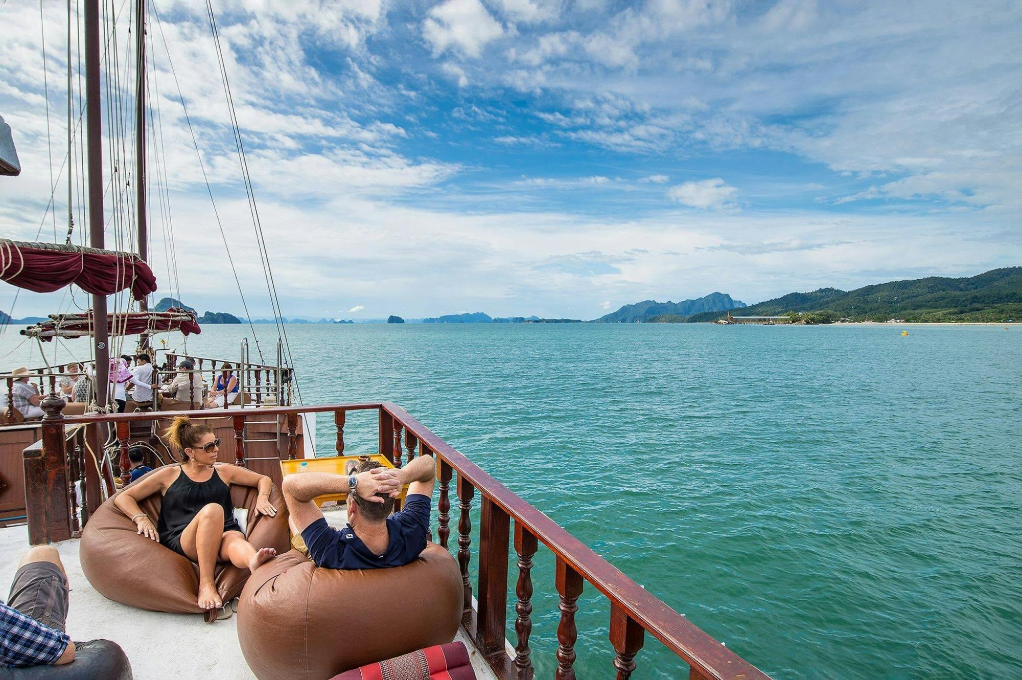 Andaman Sea Cruise from Krabi with Dinner