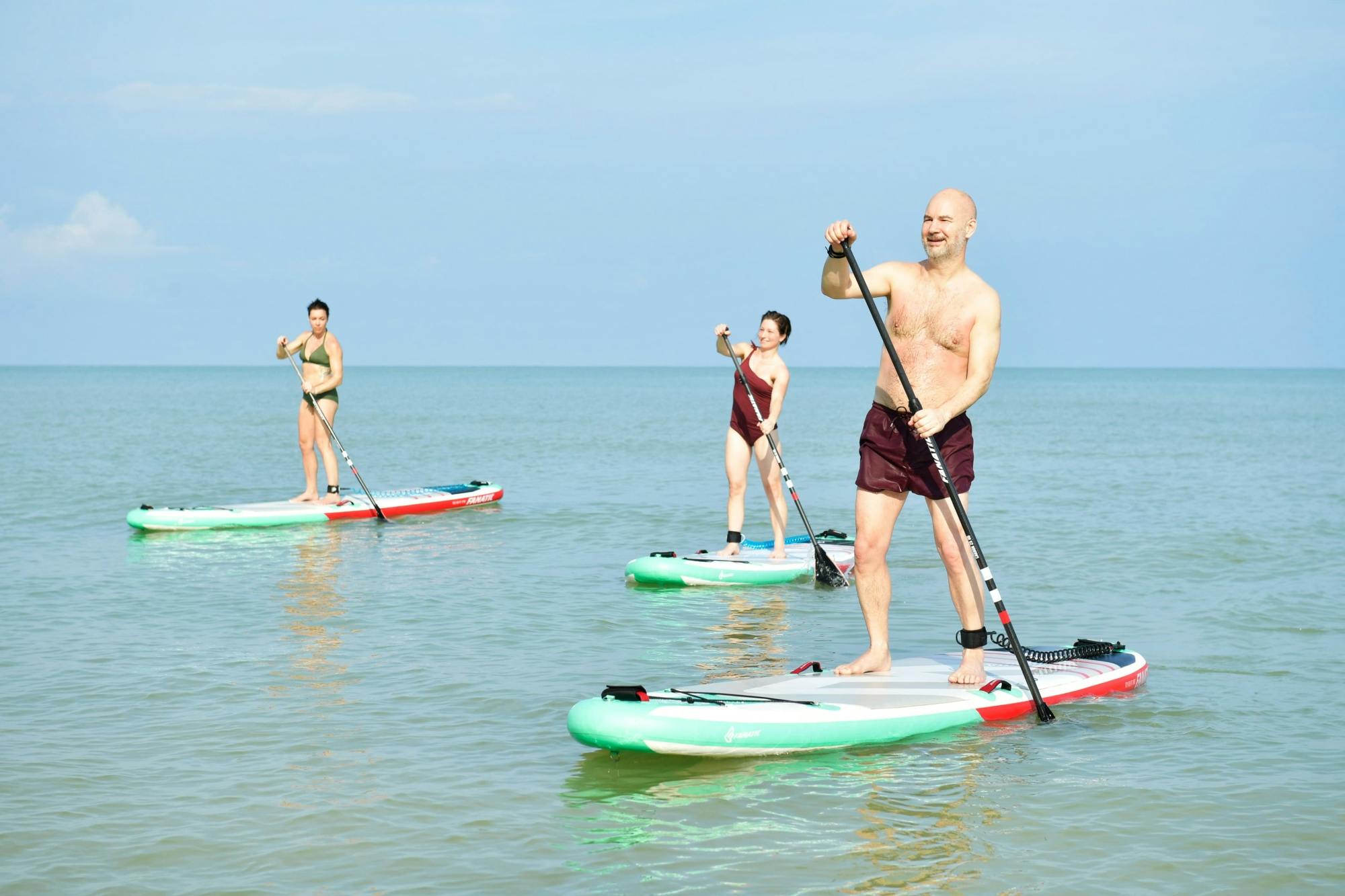 Leçon de stand-up paddle à Costa de la Calma, Fuerteventura