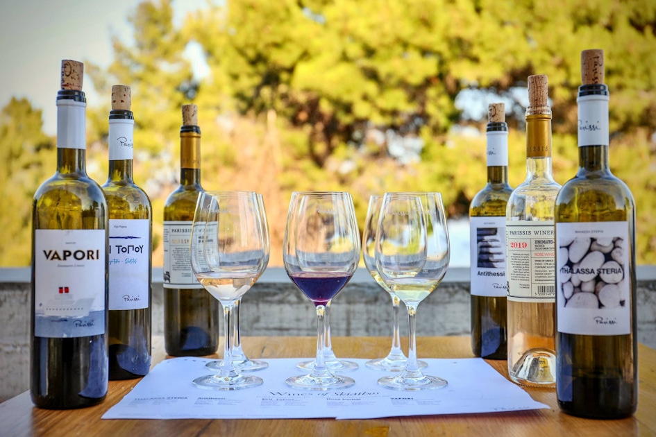 Drinks & tastings in Skiathos Drinks & tastings in Skiathos