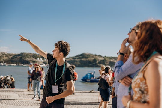 Recorrido a pie por lo mejor de Lisboa con crucero por el río y monasterio