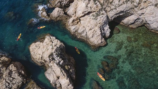 Kayak e snorkeling a Tossa de Mar con pasto di tre portate