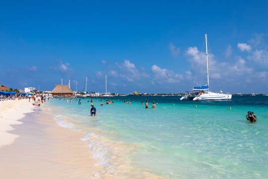 Croisière à la voile Privilège à Islas Mujeres avec dîner