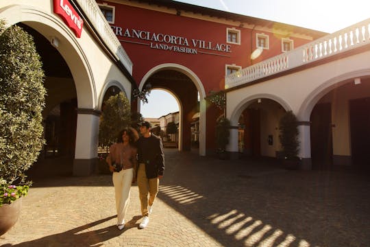 Franciacorta Village Gift Card with discount card, aperitif or breakfast
