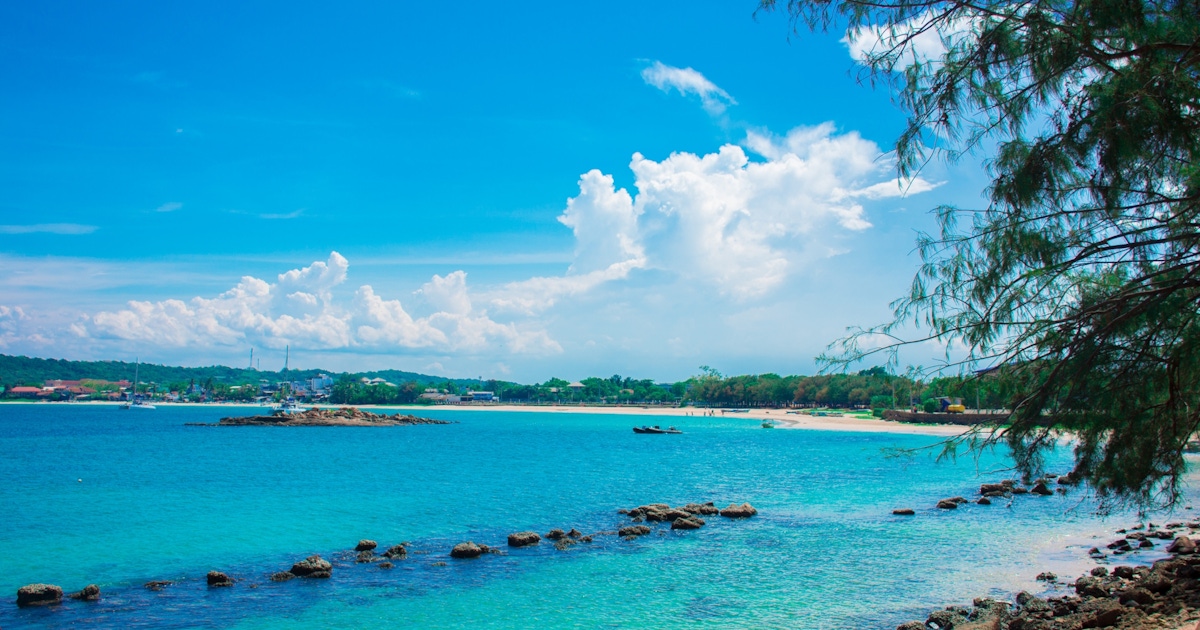 Discover Trincomalee and get the best tours and experiences with TUIMusement.