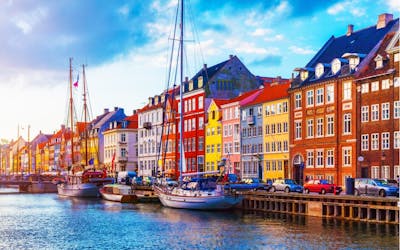 Копенгагенская городская игра Русалочка и принц