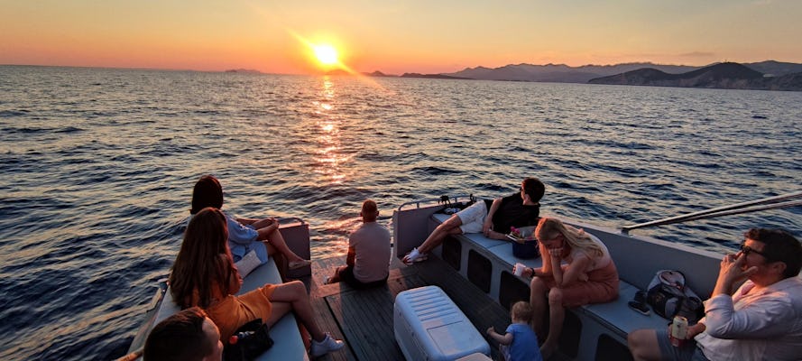 Golden hour cruise bij zonsondergang vanuit Dubrovnik