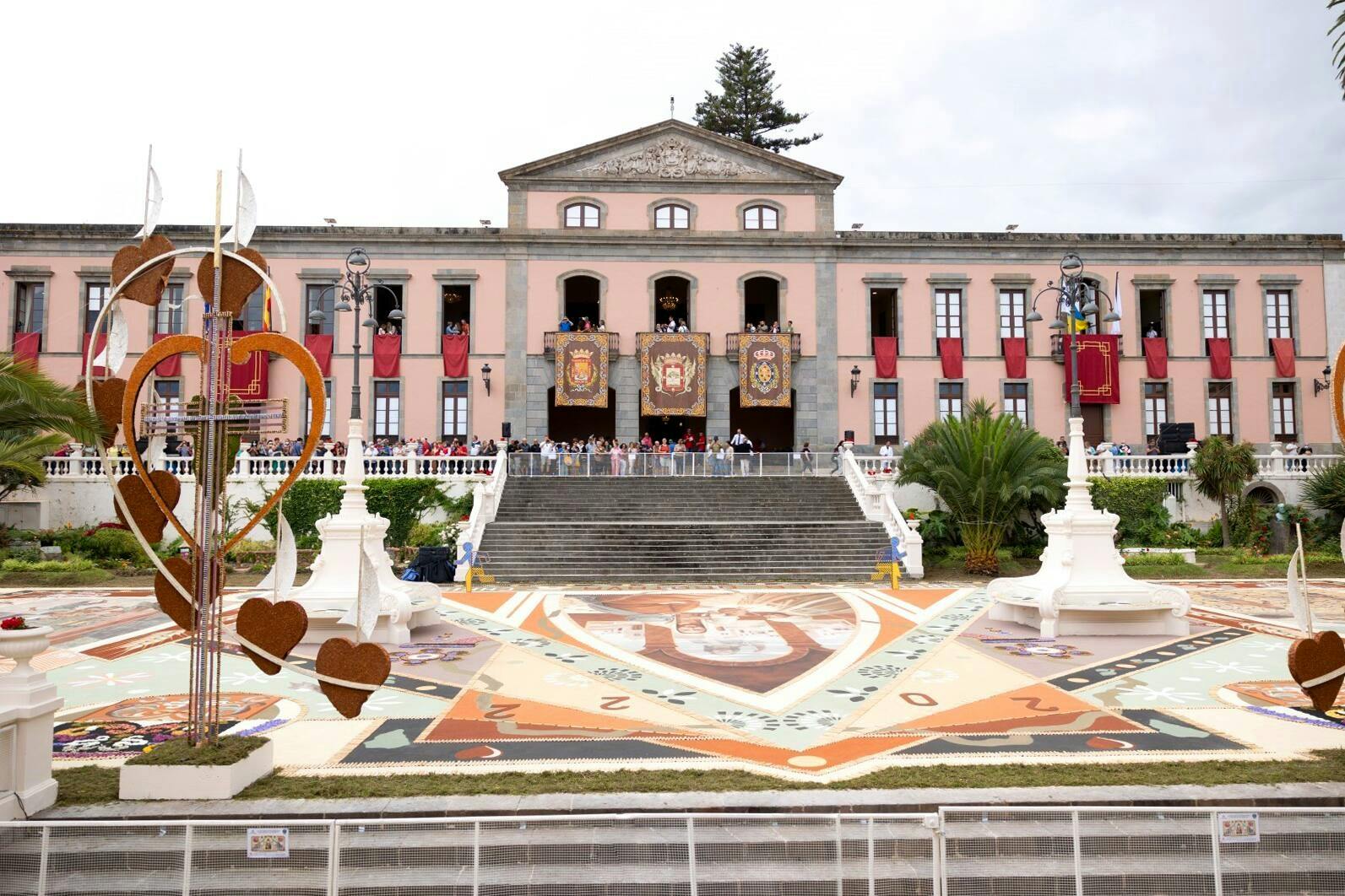 Guided Visit to Corpus Christi Festival in La Orotava