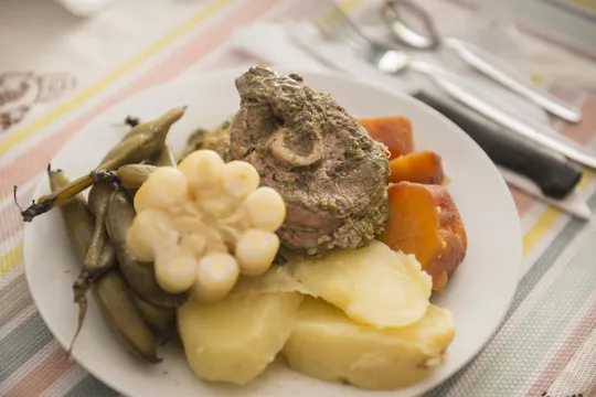 Experiência de jantar com uma família local em Arequipa