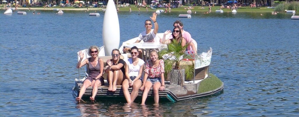 Private E-Boot-Vermietung einer schwimmenden Insel auf der Alten Donau in Wien