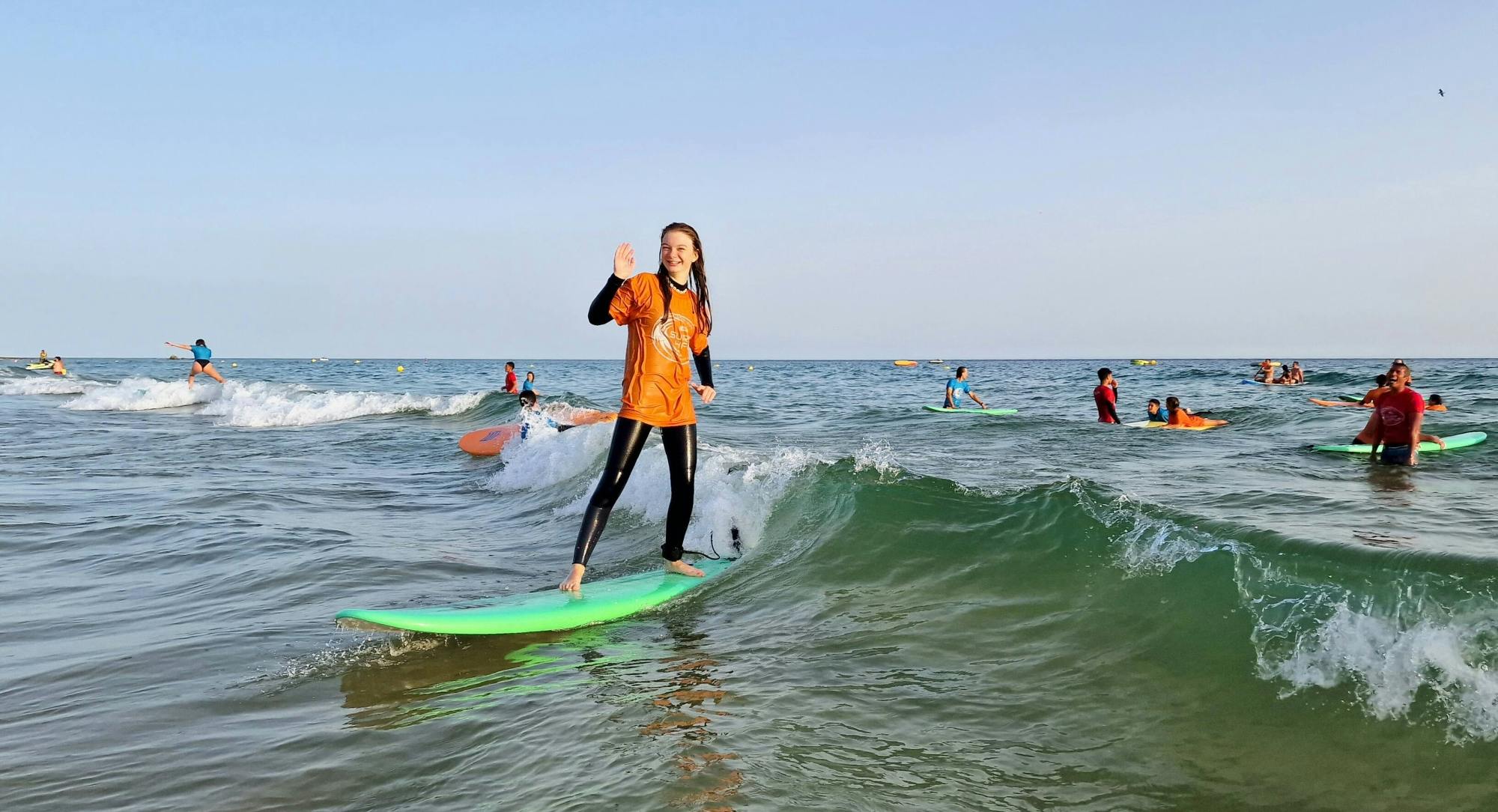 Clase de surf en Albufeira con transporte