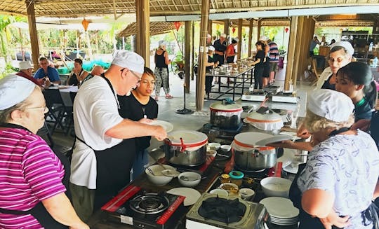 Hoi An boat trip and local cooking class experience