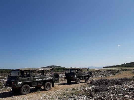 Brač Off-Road Tour com degustação de comida local