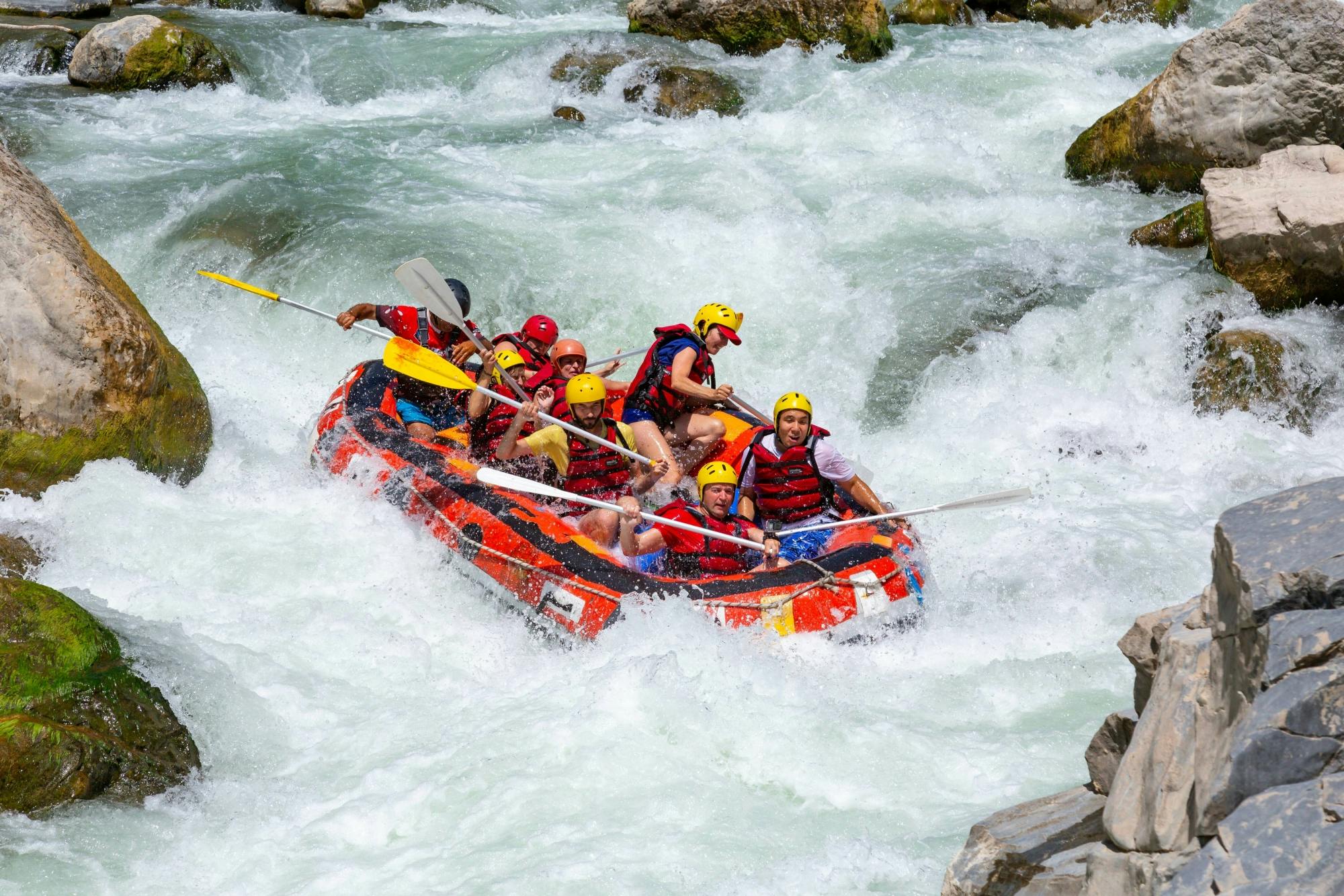 Rafting on Pacuare River Class III - IV Ticket