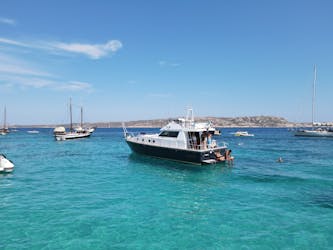 La Maddalena Archipel passeio de barco a motor com parada para natação