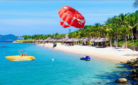 Wycieczka na wyspę Nha Trang i parasailing