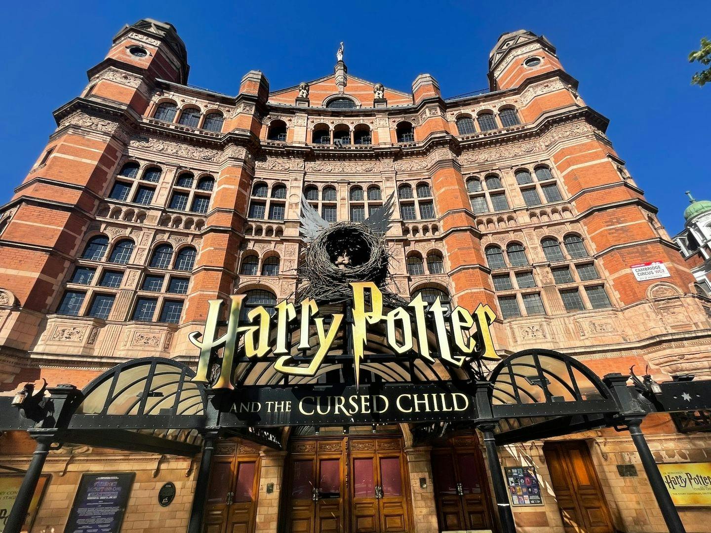 Visite à pied autoguidée sur le thème de Harry Potter à Londres sur une application mobile