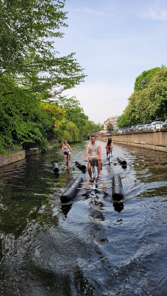 Visite guidée en vélo aquatique de Hambourg sur les canaux de l'Alster