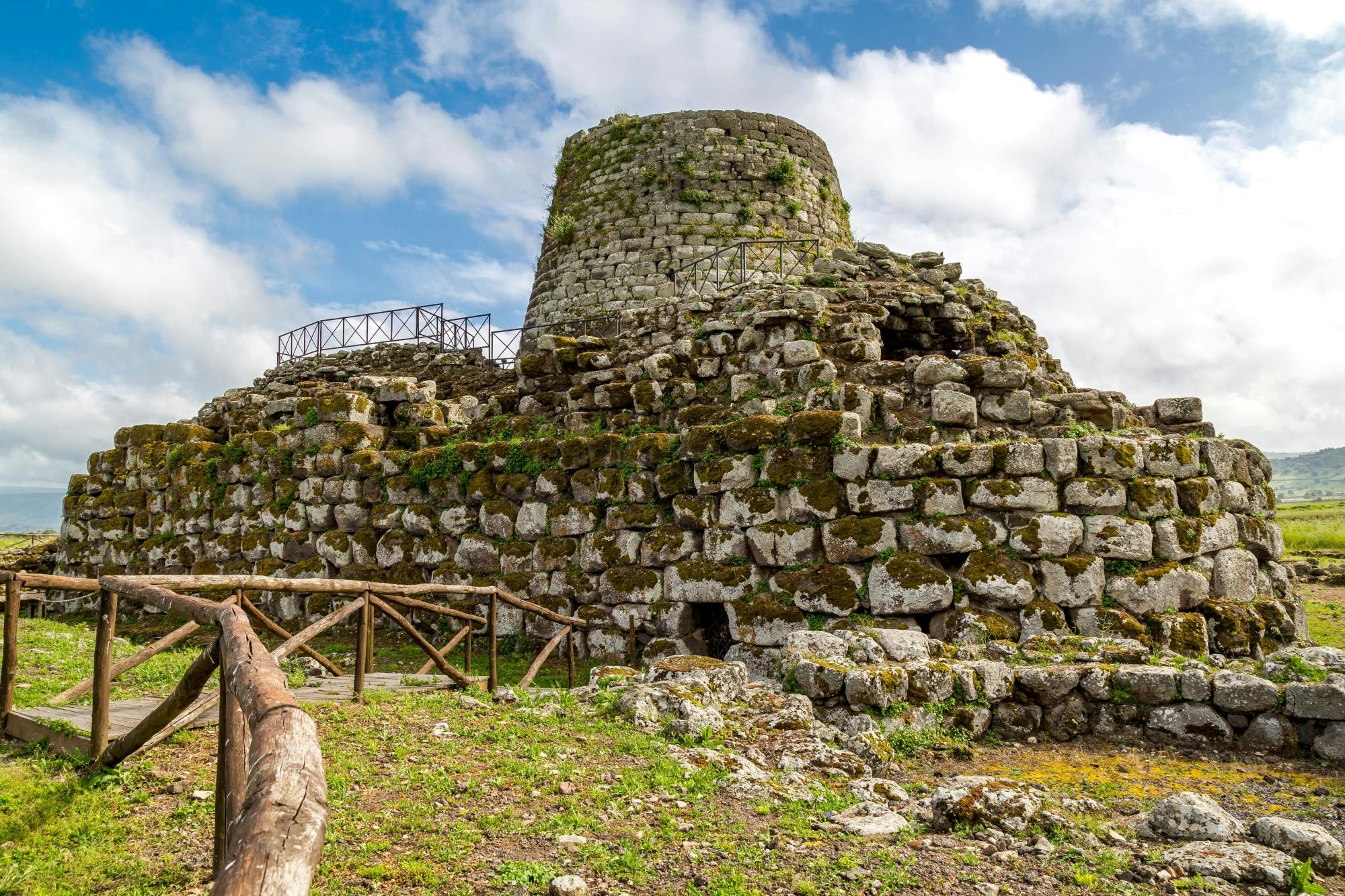 Sardinian Culture Tour with Nuraghe Visit and Farm Lunch