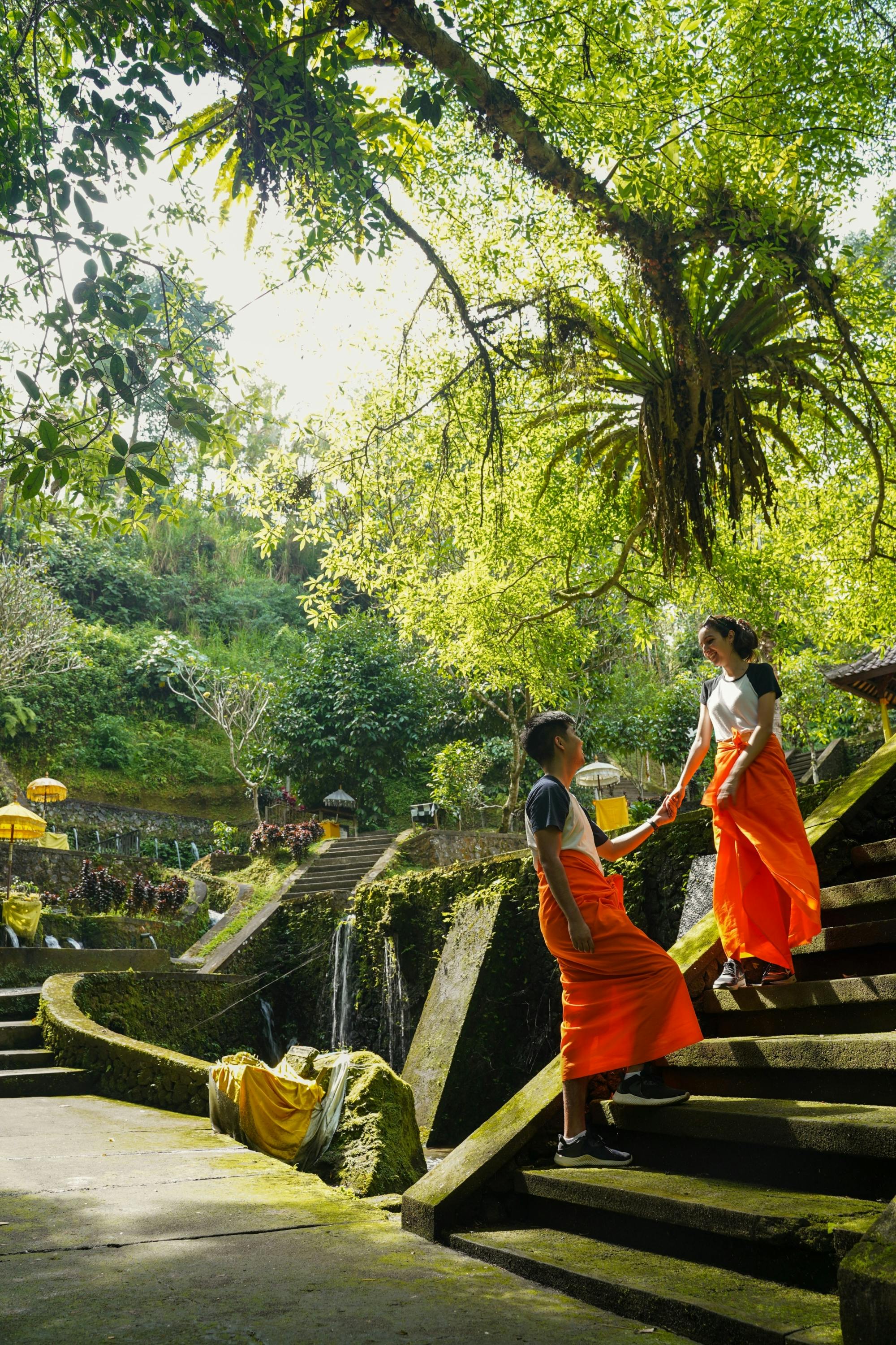 Ganztägige Tempeltour mit heiligem Baderitual von Bali aus