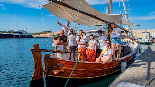 Vintage zeilboot Asinara Island-tour met lunch vanuit Stintino