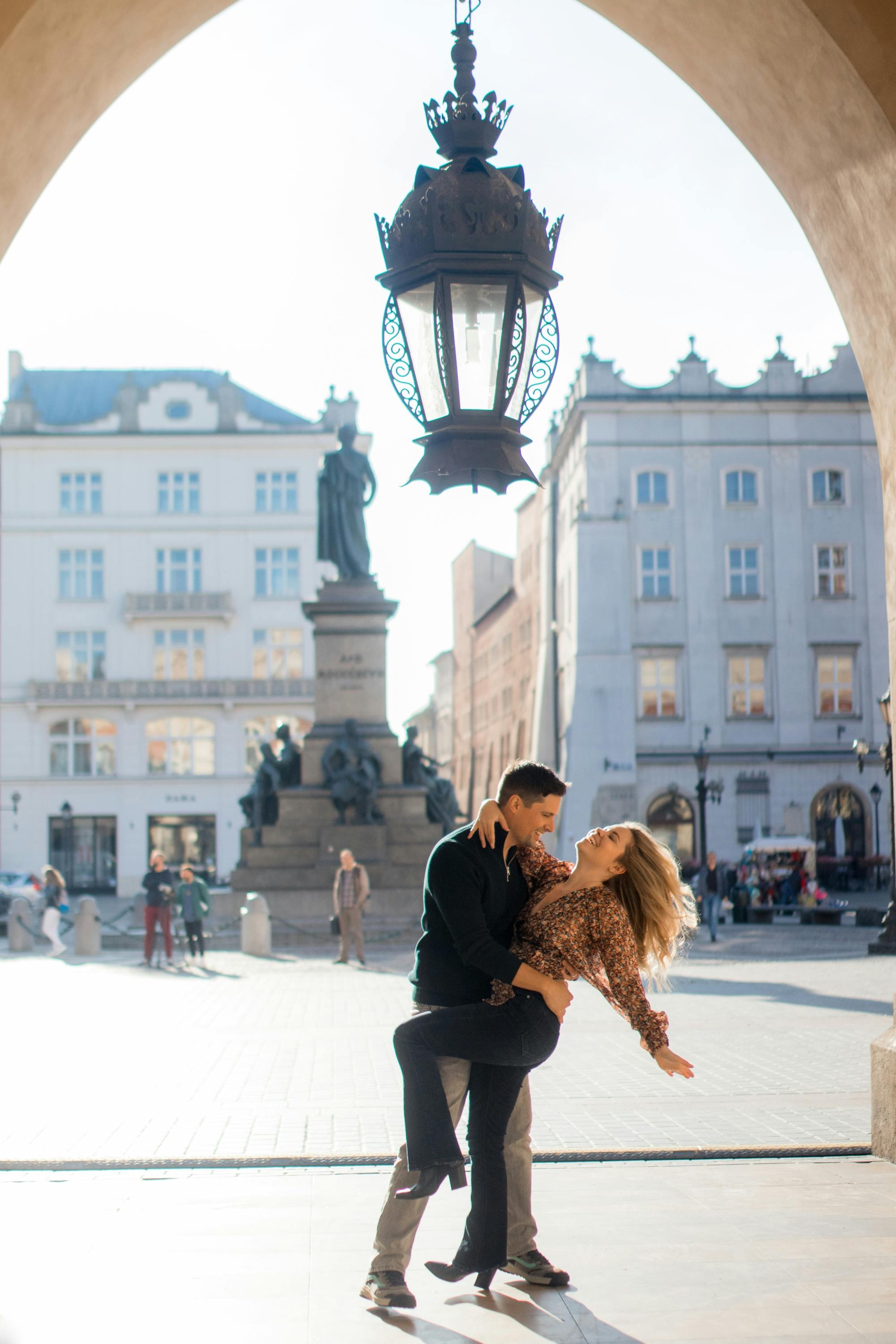 Professional photo shoot with guided walking tour in Krakow