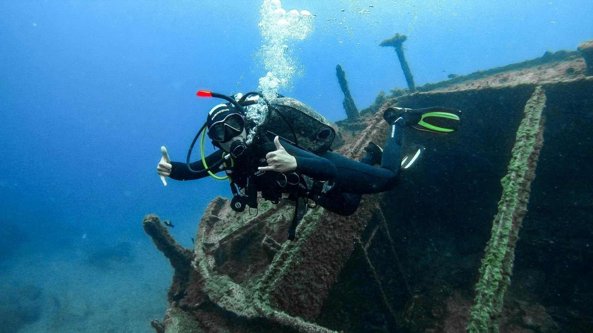 Atlantis duiken voor gebrevetteerde duikers