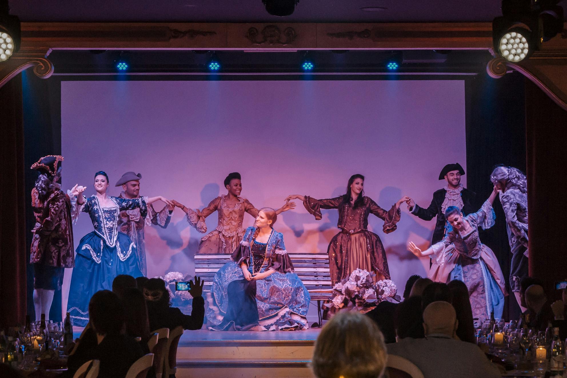 Dîner-spectacle cabaret des Grands Galas du Carnaval Avanspettacolo de Venise