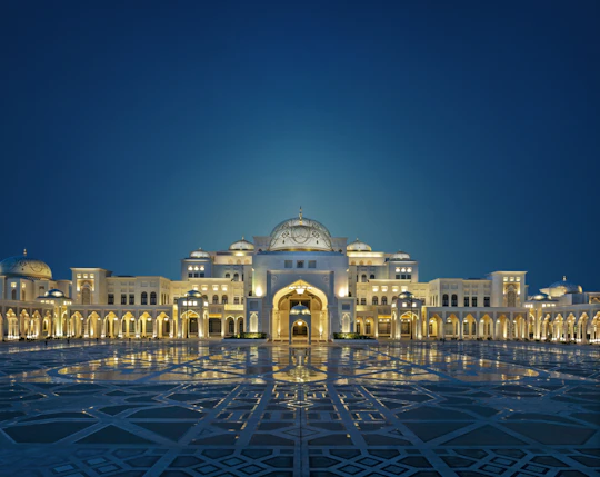 Qasr al Watan visit and golden cappuccino at Emirates Palace