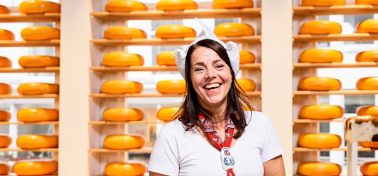 Cheese tasting at Henri Willig Warmoesstraat Amsterdam