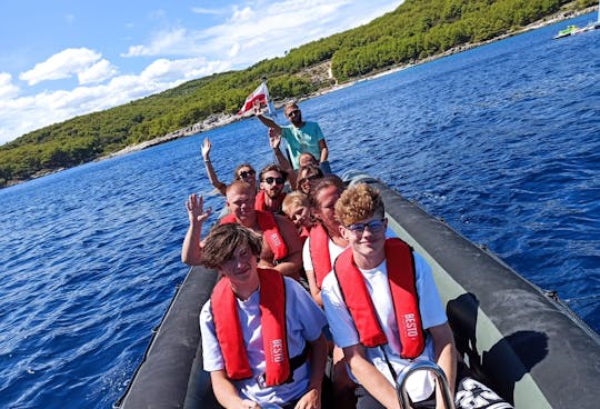 Safari in mare per piccoli gruppi lungo la costa dalmata