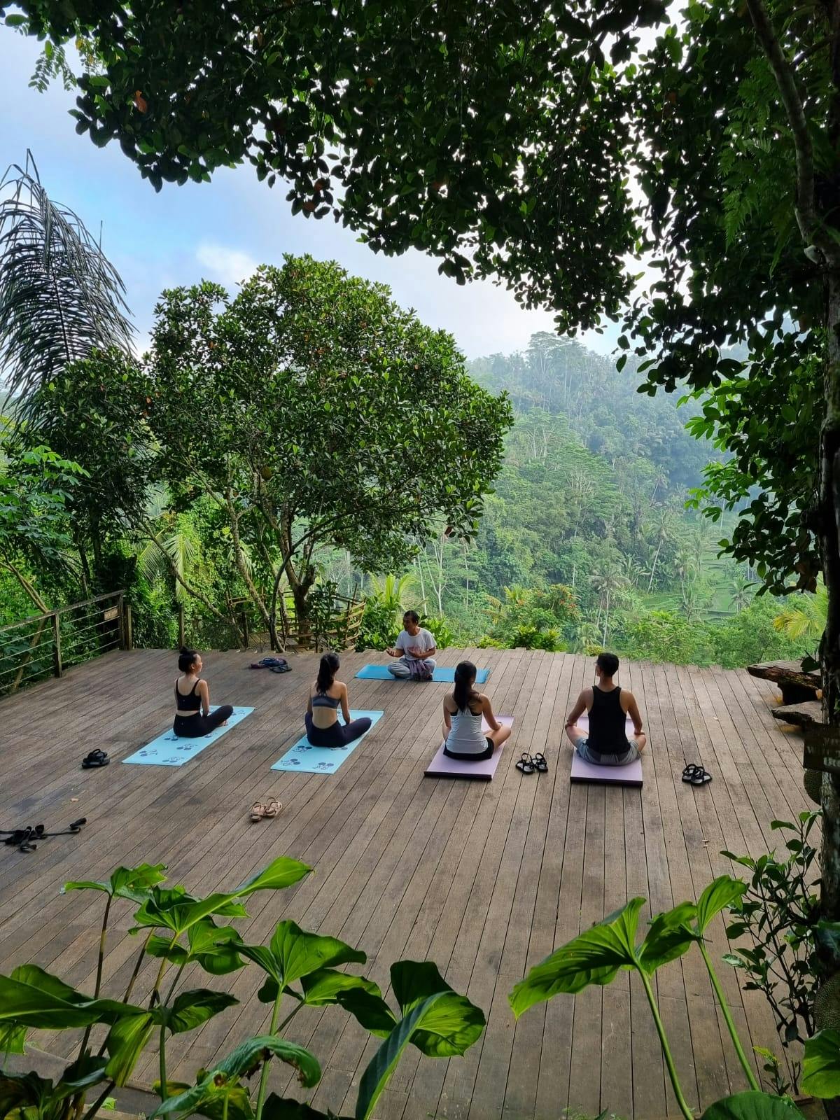 Sunrise Yoga and Meditation Experience in Ubud Jungle