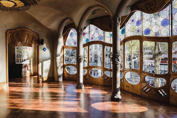Wszystkie dzieła Gaudíego:  wycieczka do parku Güell, Casa Batlló i Sagrada Família