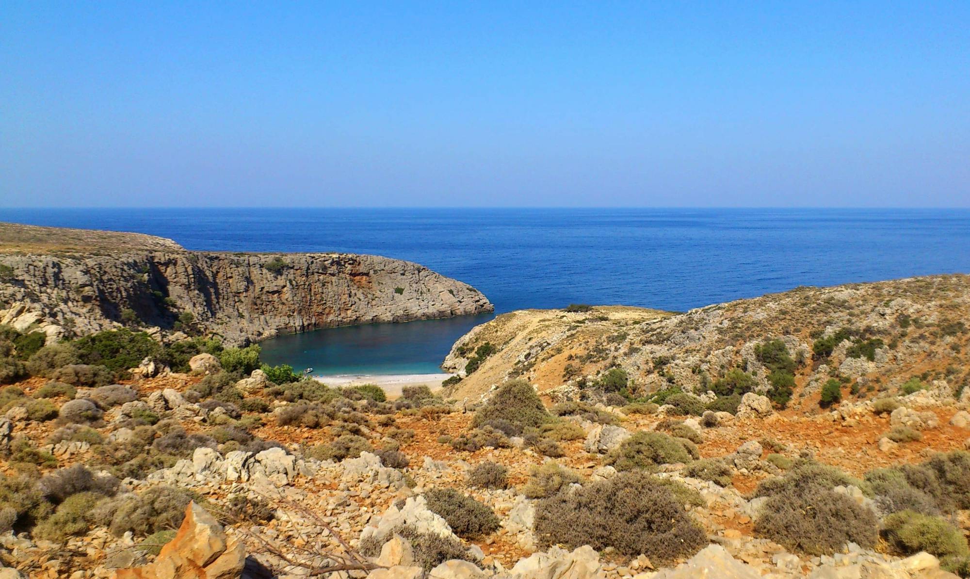 Half-day Menies Beach, Hironisia Bay & Theodorou Boat Cruise