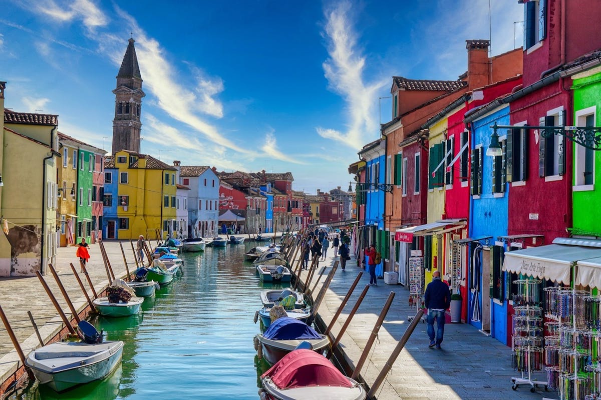 Murano and Burano boat tour from San Marco