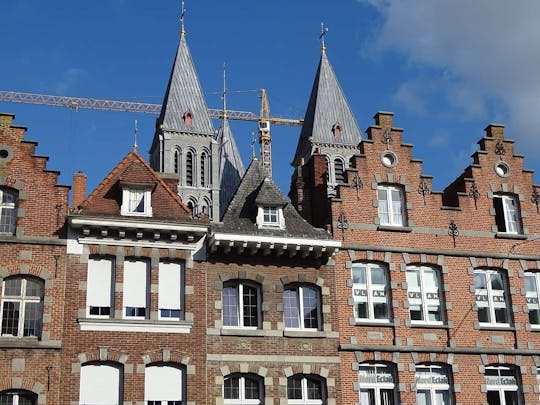 Romantic tour in Tournai