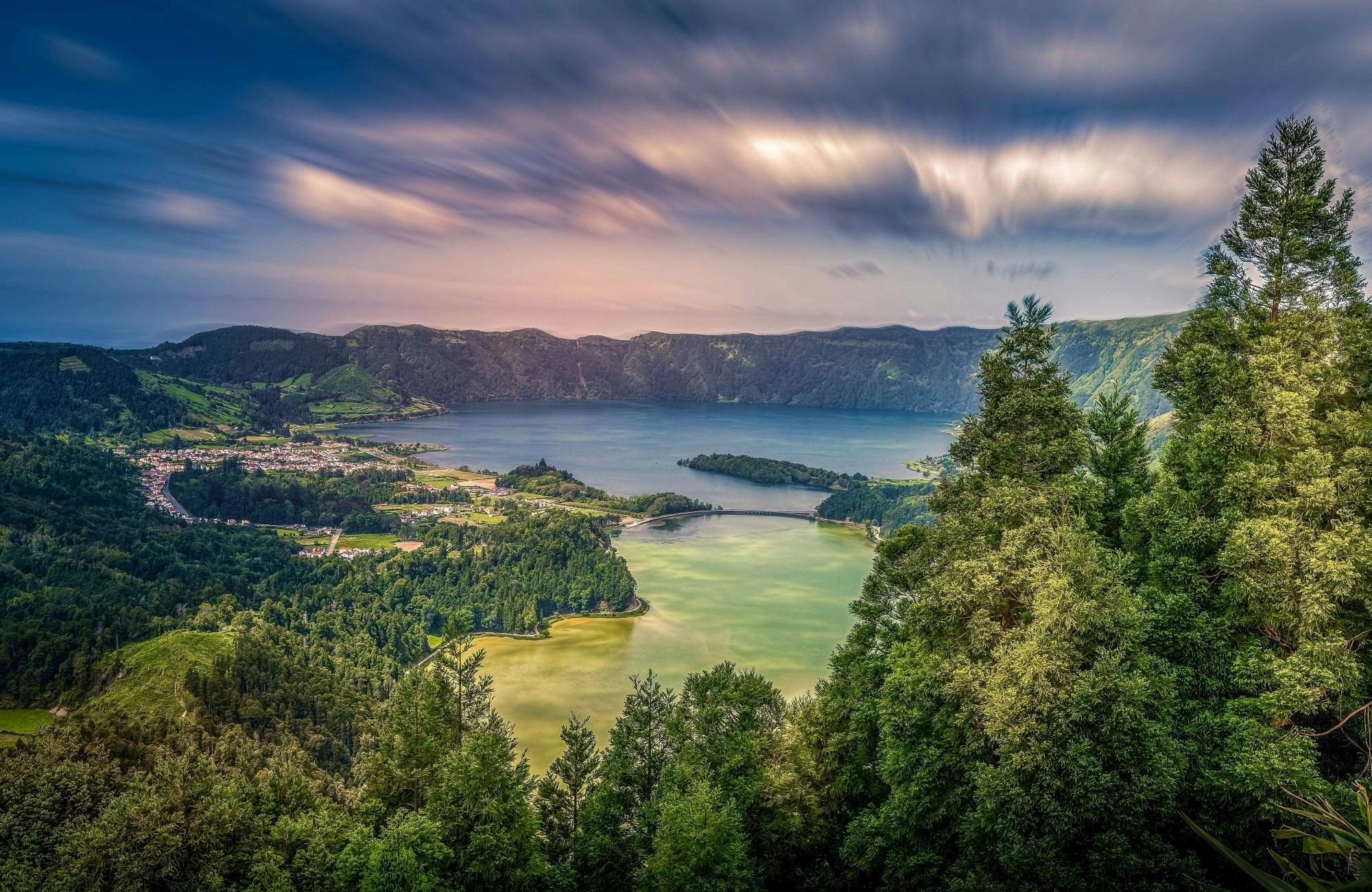 Lakes Fogo & São Bras Tour with Sete Cidades