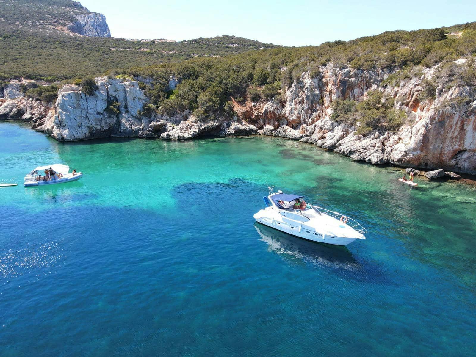 Full Day Boat Trip along the Alghero Coast from Fertilia