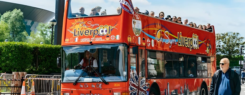 Tour por la ciudad y los Beatles con boleto para el autobús turístico