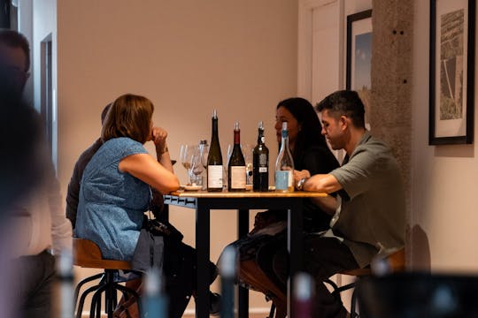 The Wine School prova à medida de 5 vinhos